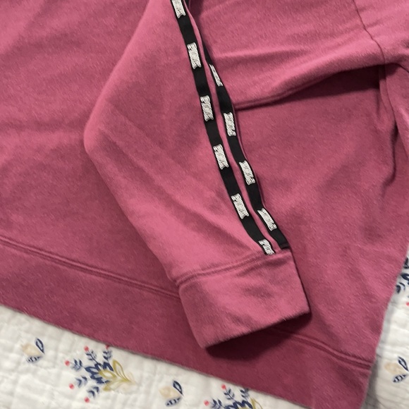 Sweatshirt - Picture 3 of 3